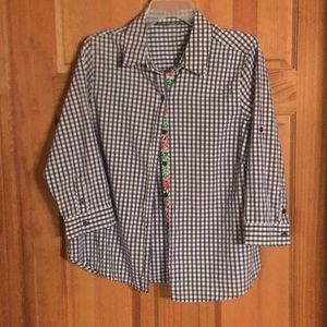 Navy/white checkered blouse